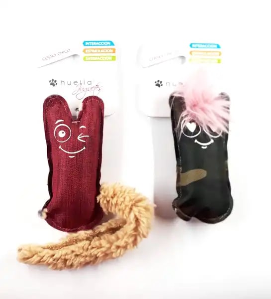 [BZN517] JUGUETE HUELLA COOKY CHICO