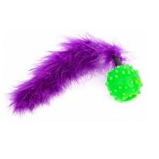 PELOTA CON PÚAS, CASCABEL Y PLUMAS