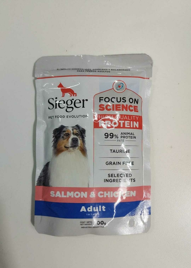 [BZN888] POUCH SIEGER PERROS CORDERO DERMAPROTECT 100G